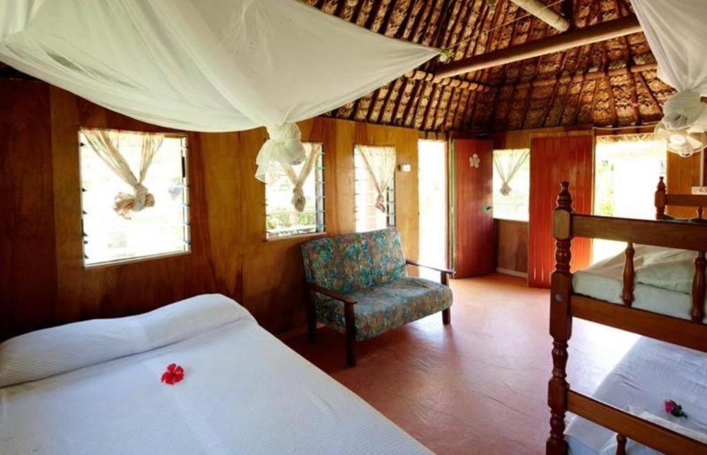 Nabua Lodge Naisisili Exterior foto